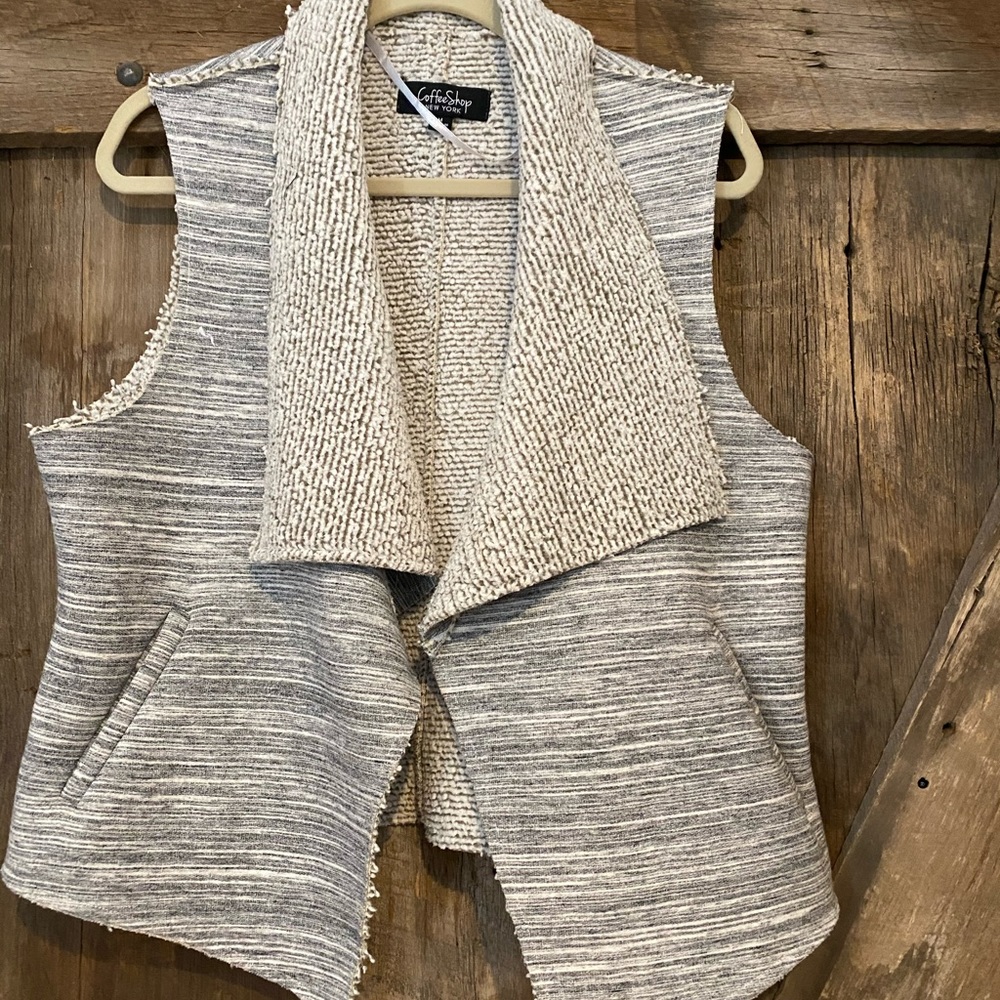 Coffeeshop Belinda Open Drape Vest